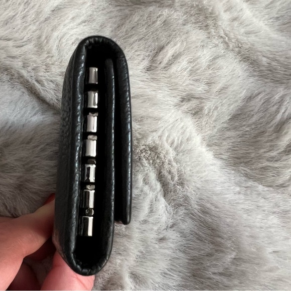 Prada Black Leather 6 Key Holder - Picture 6 of 6